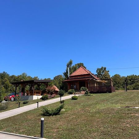 Kuca Za Odmor Markoci Rakovica Exterior photo