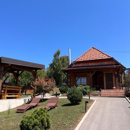 Kuca Za Odmor Markoci Rakovica Exterior photo